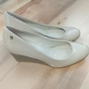 Calvin Klein Nude wedges